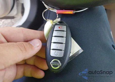 2017 Nissan Maxima 3.5 Platinum from USA, damaged, VIN 1N4AA6APXHC371182